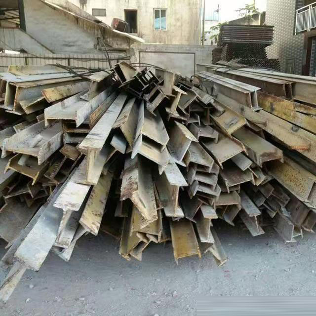 废钢铁回收